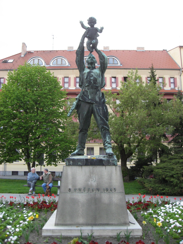 8kveten1945.jpg